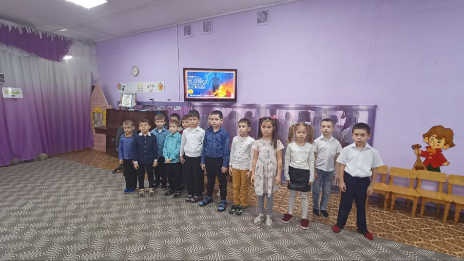 Нашим защитникам посвящается Нашим защитникам посвящается.
